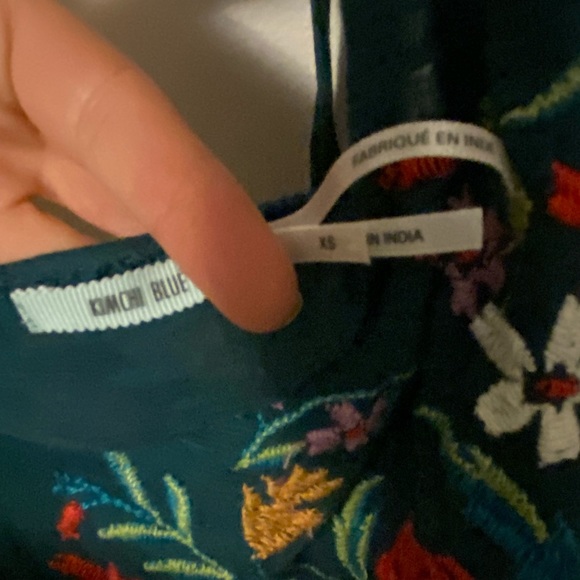 Perfect condition Grecian tie halter top - Picture 3 of 5